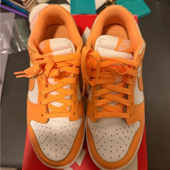 Laser Orange Dunks - Picture 2 of 6